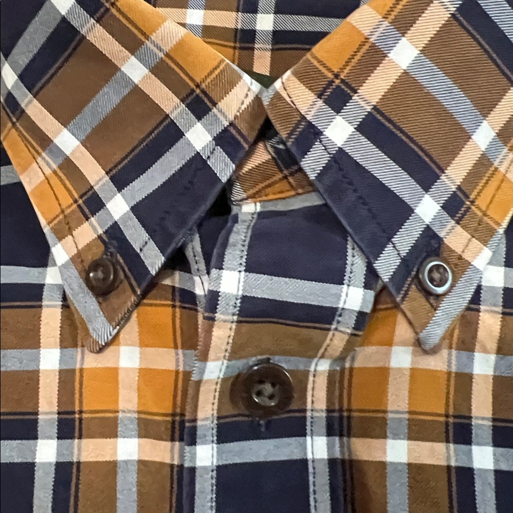Orvis Men's Navy and Mustard Plaid Shirt Size Large NWOT